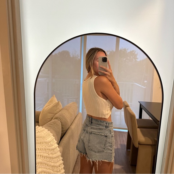 Sweater Tank - Picture 2 of 3